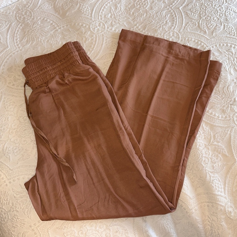SALE!! NWT Double Take Drawstring Smocked Waist Wide Leg Pants Size Medium - Picture 4 of 5